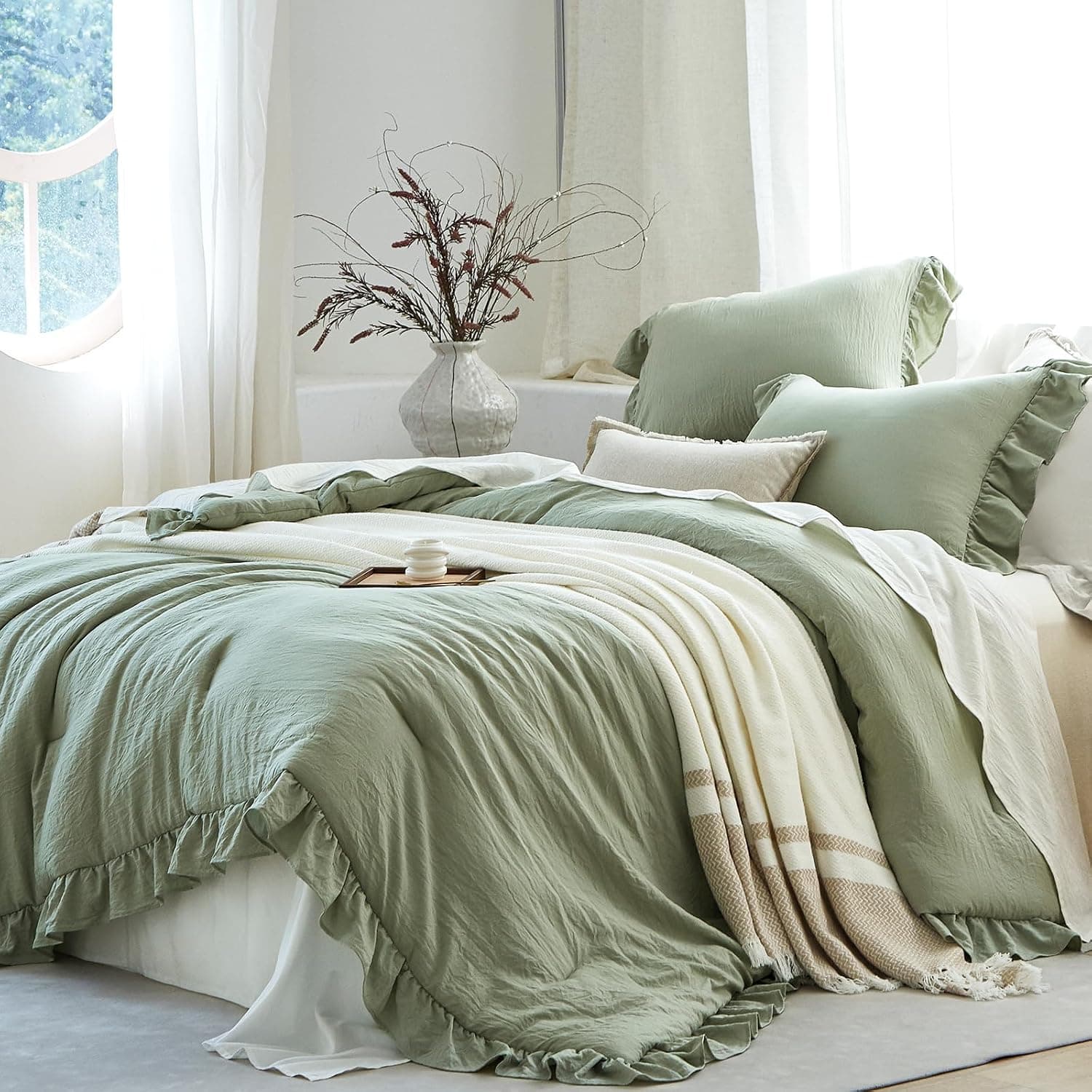 Softpage Ruffle Comforter Bedding Set